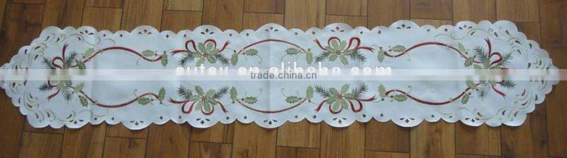 Embroidered Holiday Hollyberry Table Linens Runner