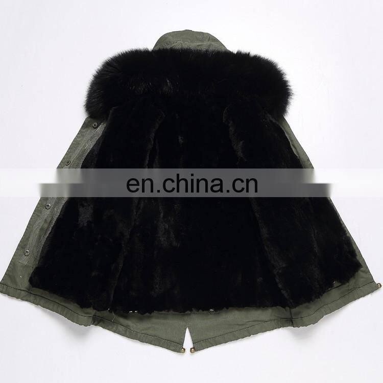 2016 Hot Sale Children Clothing Latest Korean Style Kids Coat with Raccoon Fur Hood and Rabbit Fur Lining
