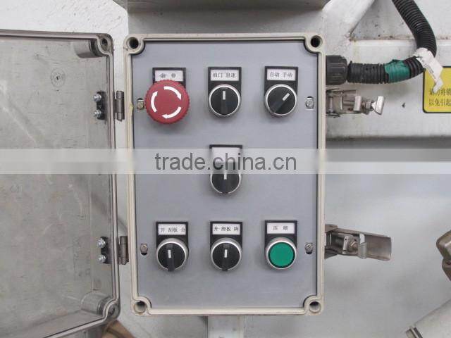 dongfeng garbage truck rear compactor 7cbm