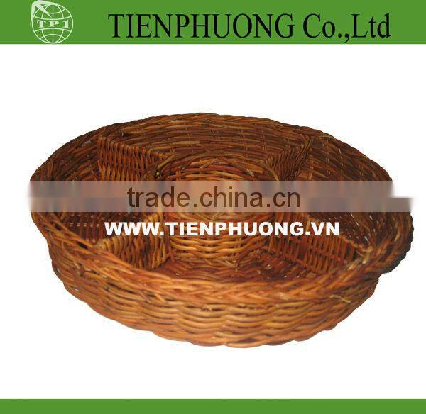 wicker divide basket