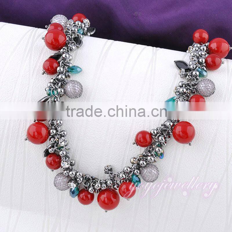 Hi quality latest design pearl fancy beaded necklace