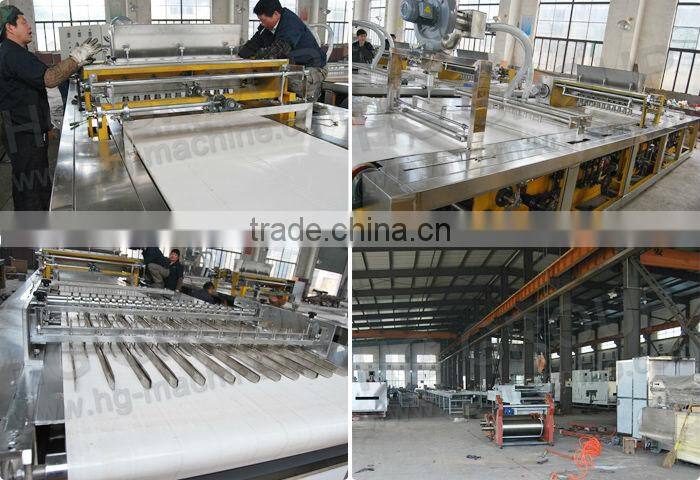 complete set of delicious pie sandwich equipment