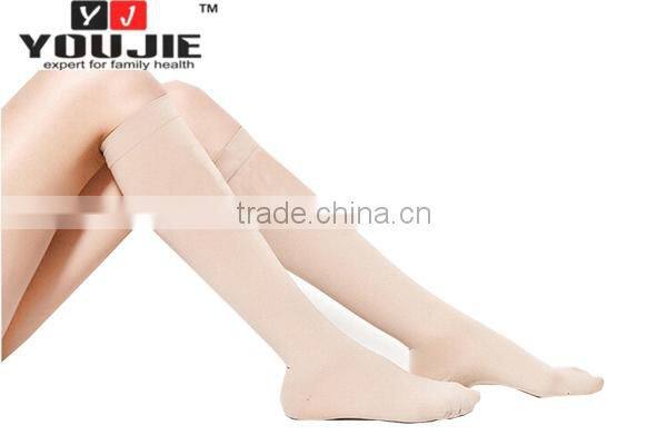 Medical comfortable compression socks knee high