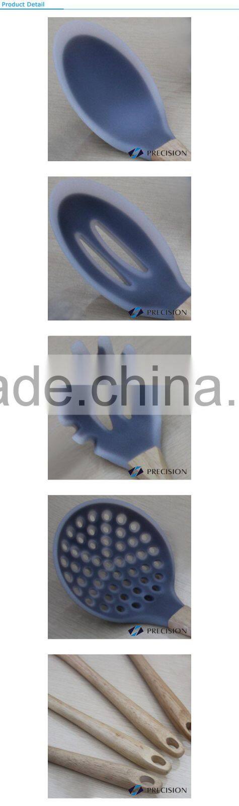 TV Hoting Selling Silicone Kitchen Utensil with Wood Handle