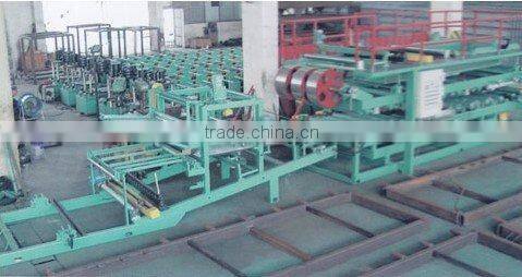 Sandwich panel forming machine