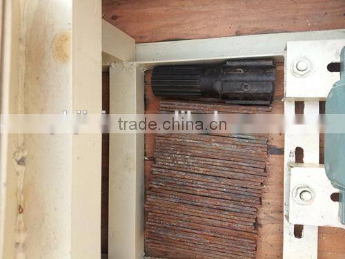 hot sale wood crushing/wood sawdust machine on sale