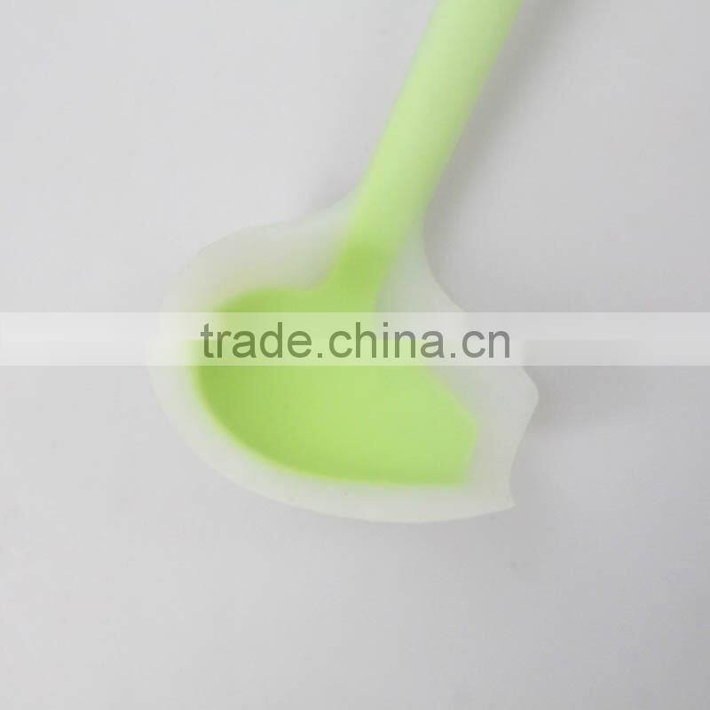 Silicone decorative serving spoons,cooling best soup spoon,custom soup spoon
