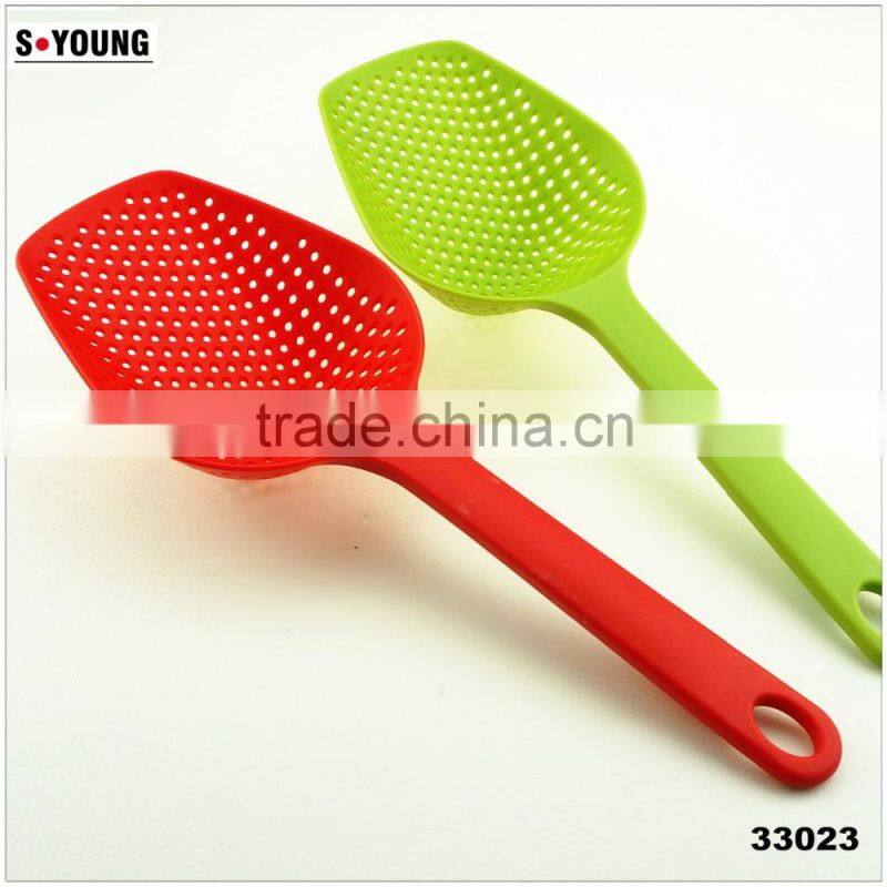 33023 r Kitchen nylon slotted shovel nylon strainer