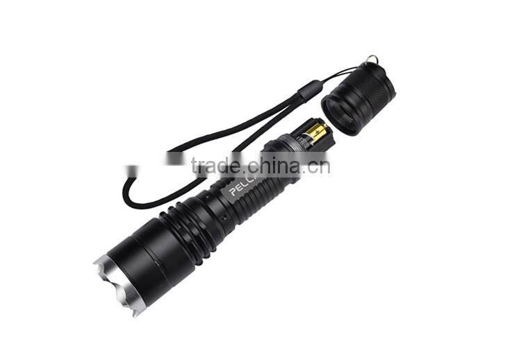 Zoomable Multifunctional Long Lasting Time Tactical Flashlight With Five Stalls
