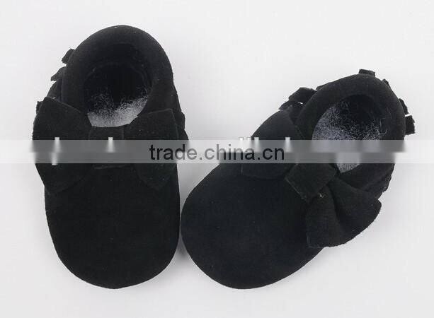Classic design 100% suede baby moccasins with bow, bow moccains for baby