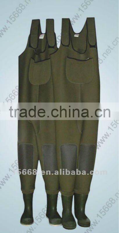 GR-K0075 good quality cheap neoprene fishing trouser with boot