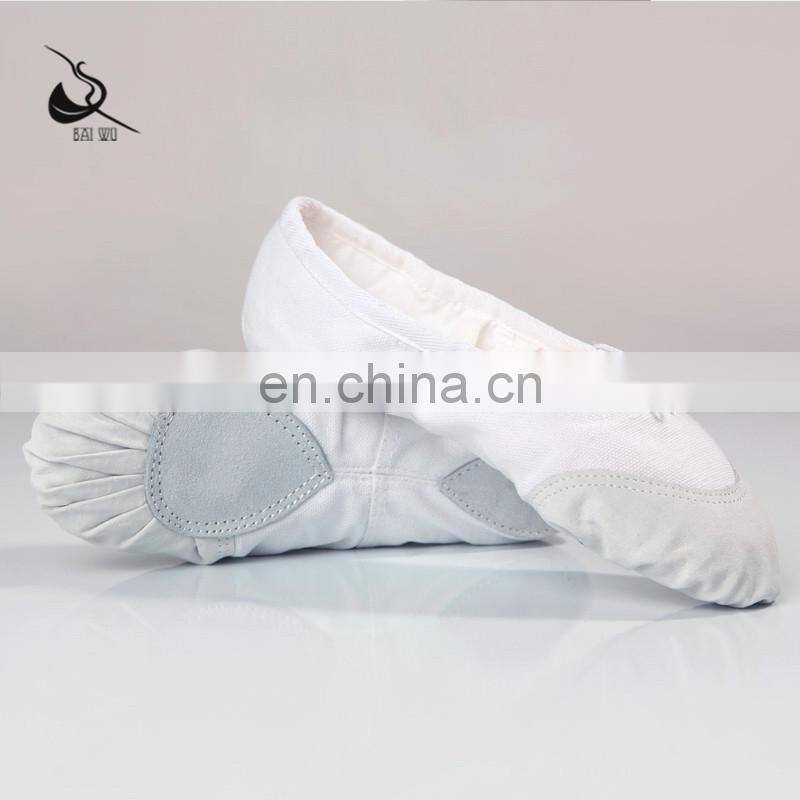 08B5B005 Ballet Training Soft Canvas Ballet Shoes