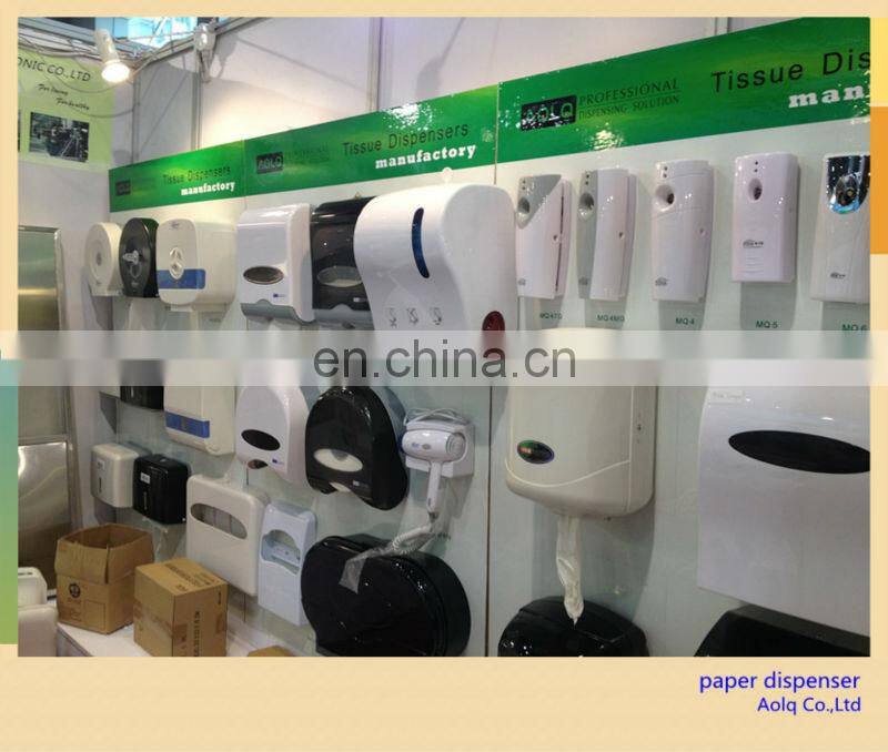 Liquid soap bag dispenser for supermarket