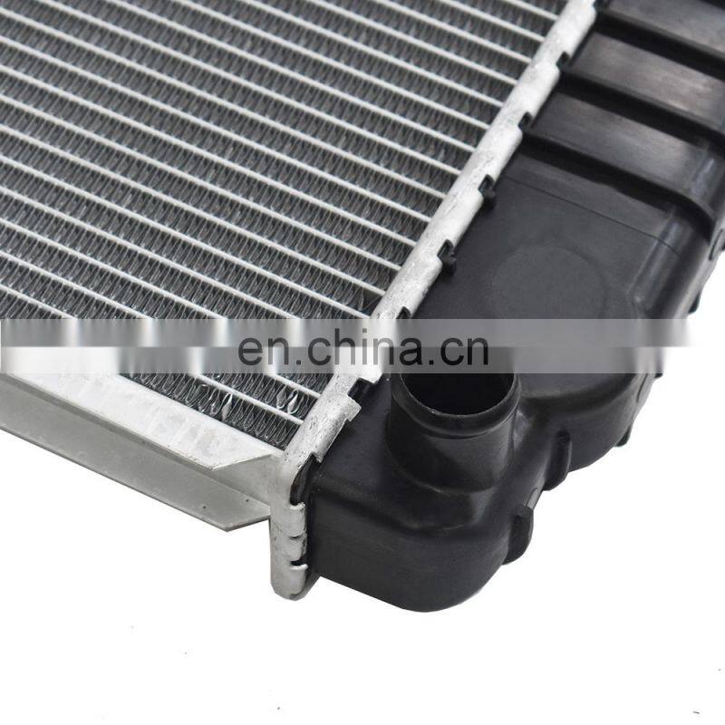 New Radiator For 1996-2002 Chevy Express 1500 2500 GMC Savana V6 V8 2044