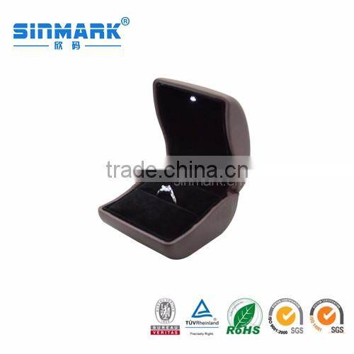 Top popular high quality lighted ring box,engagement ring light box,ring boxes uk
