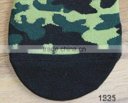 2016 fashion personality custom men elite camo socks