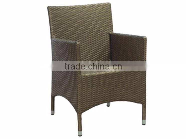 Black unfolding outdoor rattan chair with arms