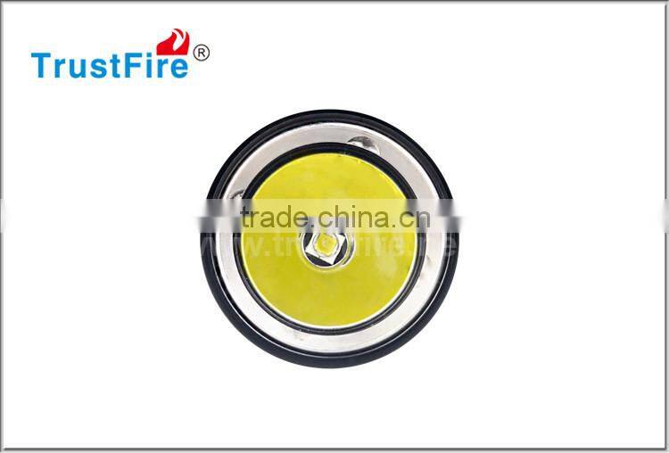 Trustfire DF-008 cree Led 700 lumens portable led hand diving flashlight