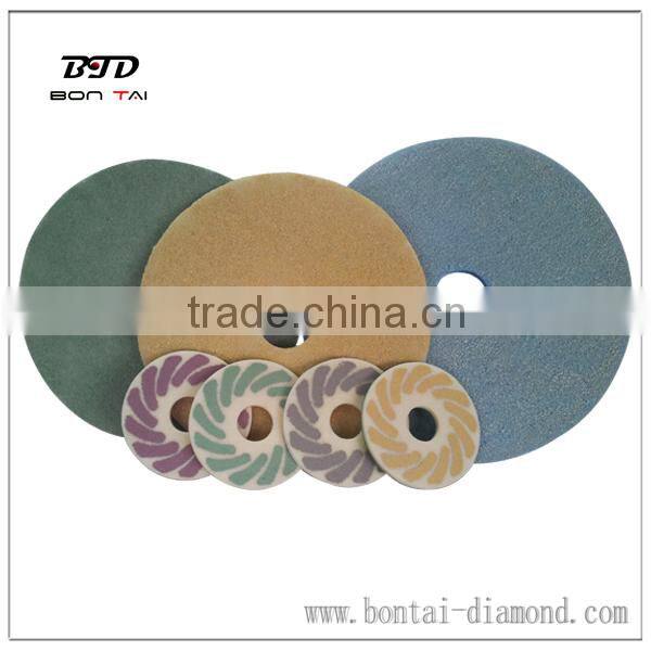 Different size cleaning pad for floor