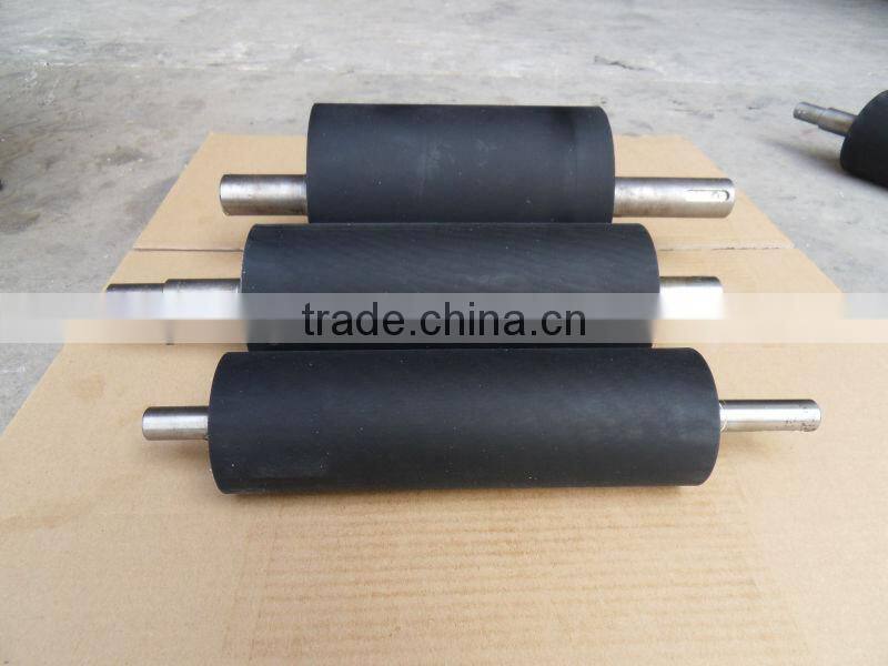 Edge grinding roller