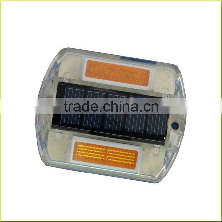 Solar Plastic Road Stud 4 LED with double reflective