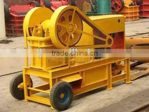 2016 New Style movable small jaw crusher for stone crushing line