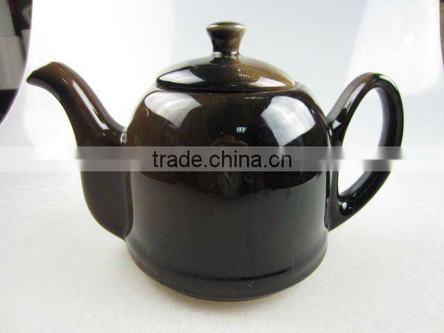 White porcelain coffee tea pot