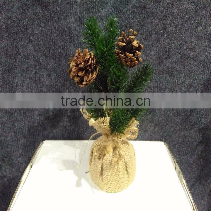 China factory supply crafts decorations 5 inch christmas tree for christmas market
