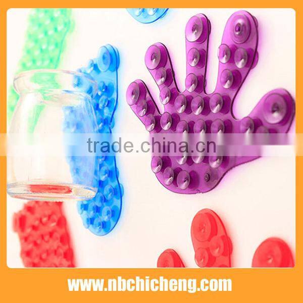 Easy grip suction hands bathroom accessory