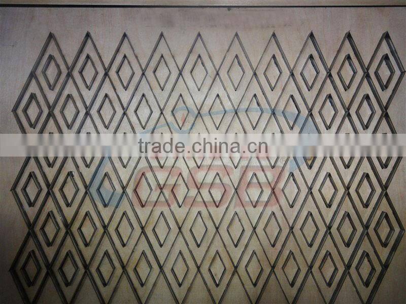 swing arm cutting machine cutting dies