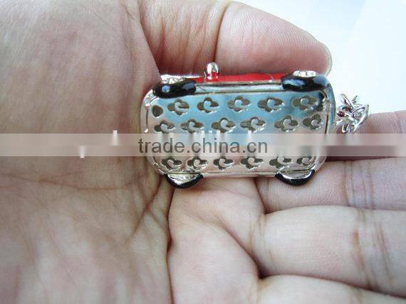 Fashion enamel keychain car keychain