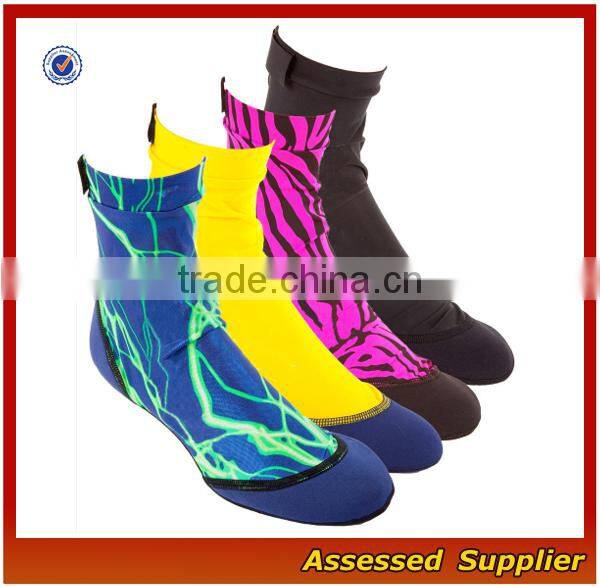 Seaside Sport wear 3MM Neoprene Beach Socks for Everything on the Sand,Water Sports, Snorkeling, and Diving ---AMY626