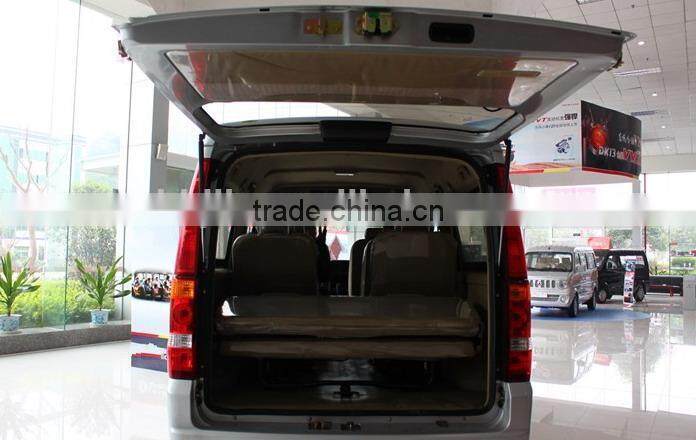Dongfeng C37 4x2 cheap Ambulance