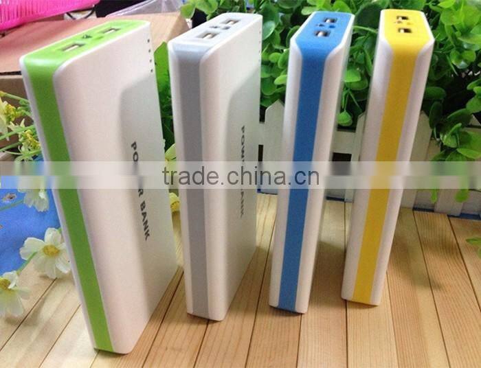 Hot sale large capacity 12000mah high quality Dual USB power bank for laptop/iPhone/tablet PC