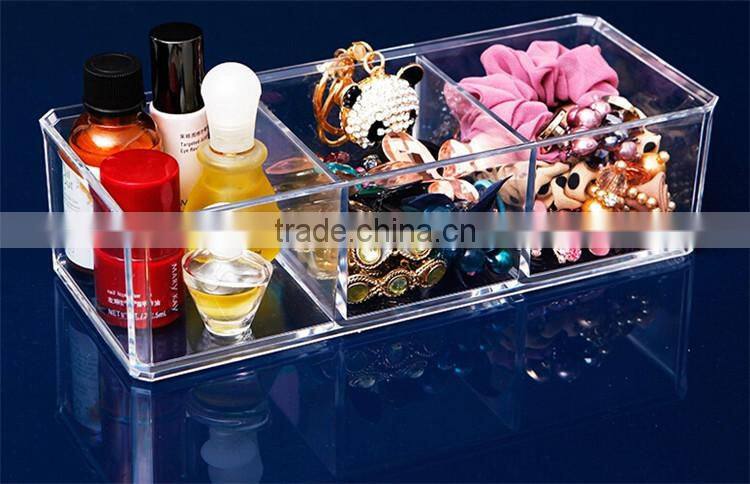 Clear Plastic makeup container