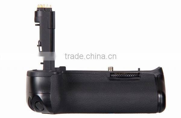 Commlite ComPak Vertical camera battery grip for canon 6D