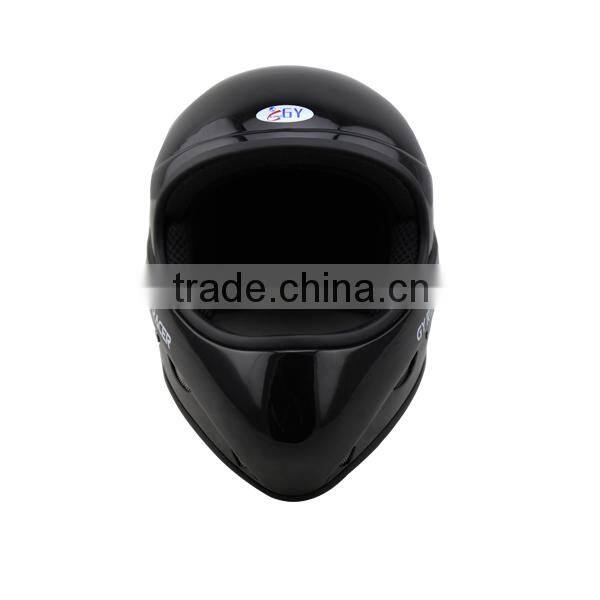 Fiberglass safety helmet with innovative ventilation for paragliding