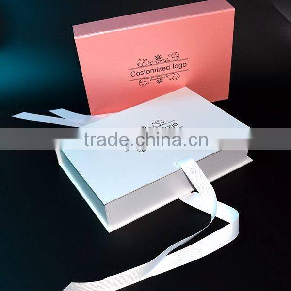 Custom luxury white free cardboard boxes manufacturers for clothing