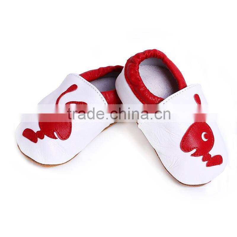 2016 New Fashion Leather Baby Girl Panda Shoes Cheap Cute Baby Crib Shoes