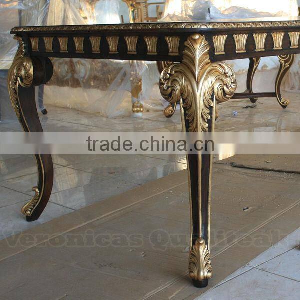 Antique Victorian Dining Table With Gold Leaf Finish On Carving Detail