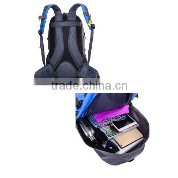 2015 wholesale fashional travel lady cosmetic pouch women cosmetic bag