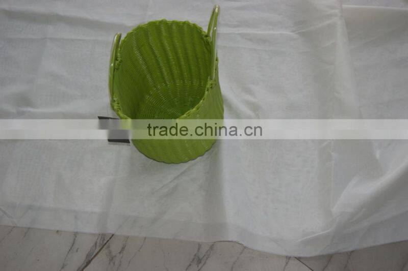 fashionable and soft cheap small size crochet PP straw basket home use