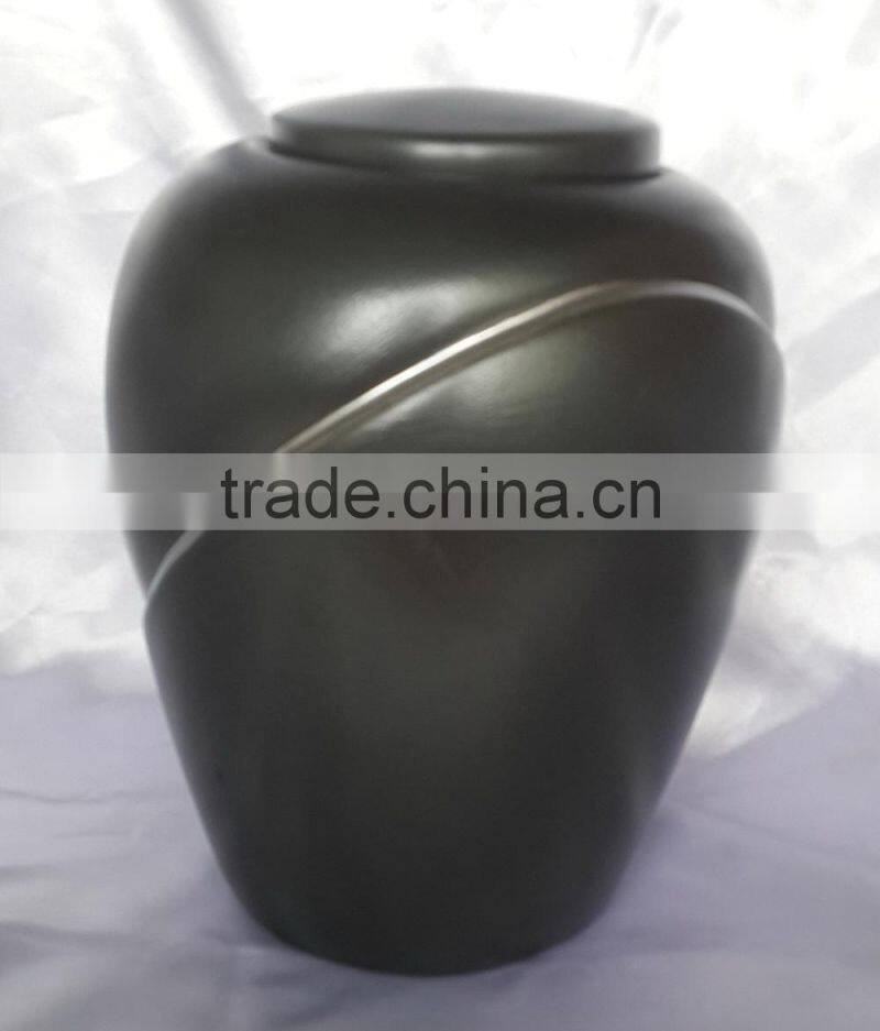 Popular ceramic ashes urn china funeral supplier