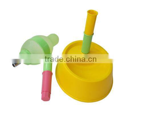 Removable plastic pet dog water feeder set