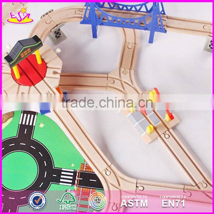 2017 Top fashion funny children activity toys wooden train tracks toys W04C066