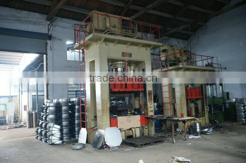 US Type Beer Keg with Spear