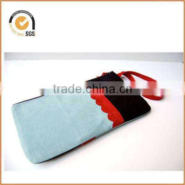 Blue and Black Brushed Twill Cotton Canvas Colorblocked Scalloped Edge Wristlet Zipper Pouch Clutch By Chiqun Dongguan CQ-H02012