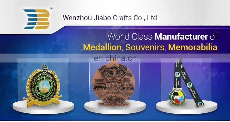 Top grade custom world cup golf soccer fantasy football metal trophy