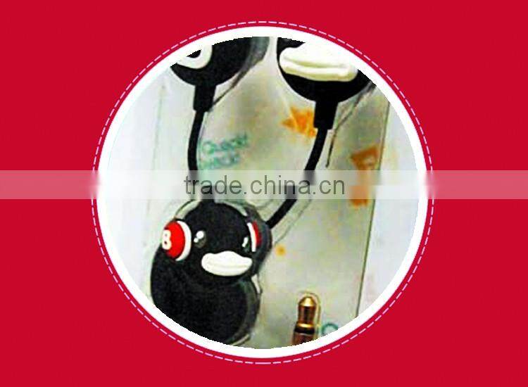 Novelty design plastic silicone rubber animal shaped earbuds with logo