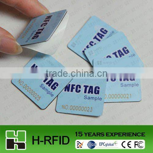 Factory Price nfc sticker/ntag203 13.56mhz adhesive nfc tag for mobile payment
